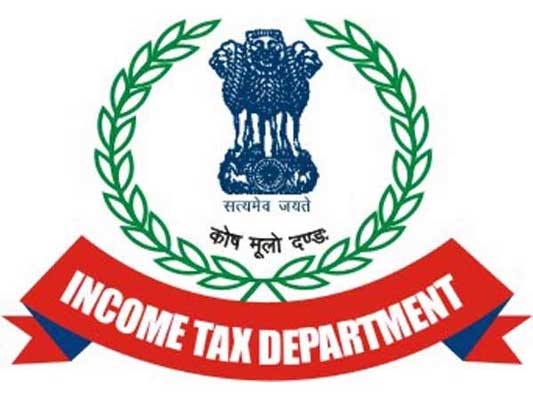 વડોદરા માં 2 જવેલર્સ ના ત્યાં IT ના દરોડા.. incom tex vadodara