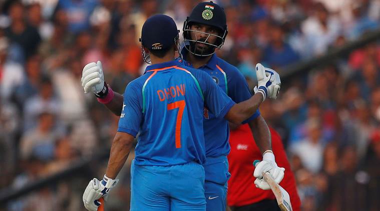 ઇન્ડિયા એ 381 રન બનાવ્યા ms dhoni yuvraj