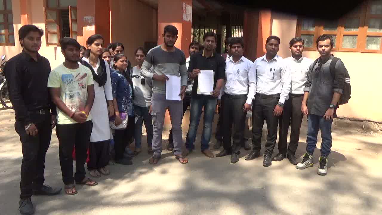 VALSAD MA L.L.B NU RIZALT WAHATSAP PAR VAYRAL THATA HANGAMA 3