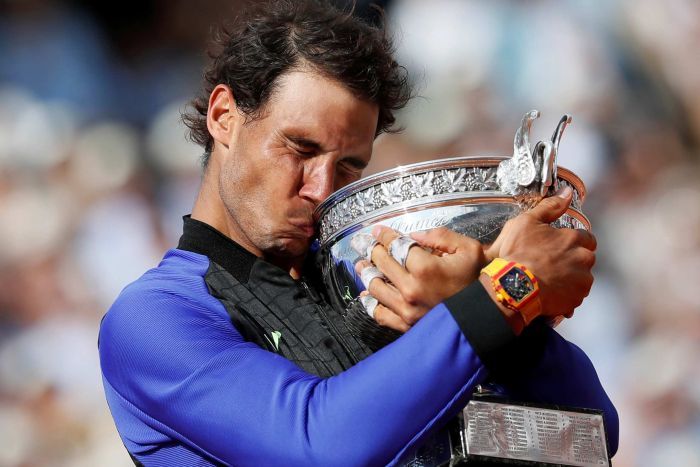 Nadal Satya Day