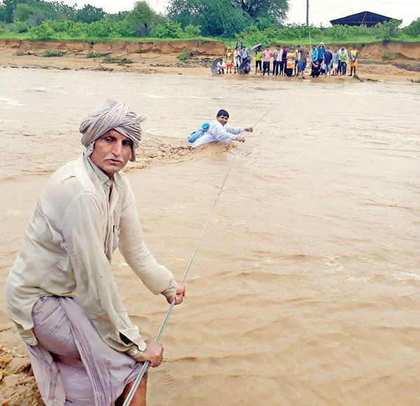 Gujarat Flood Satya Day