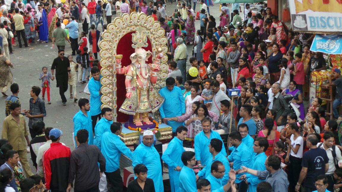 વલસાડ શહેર માં શાંતિમય વાતાવરણ માં સાત દિવસિય શ્રીજી પ્રતિમા નું કરાયું વિસર્જન. Valsad Visharjan 13 Satya Day