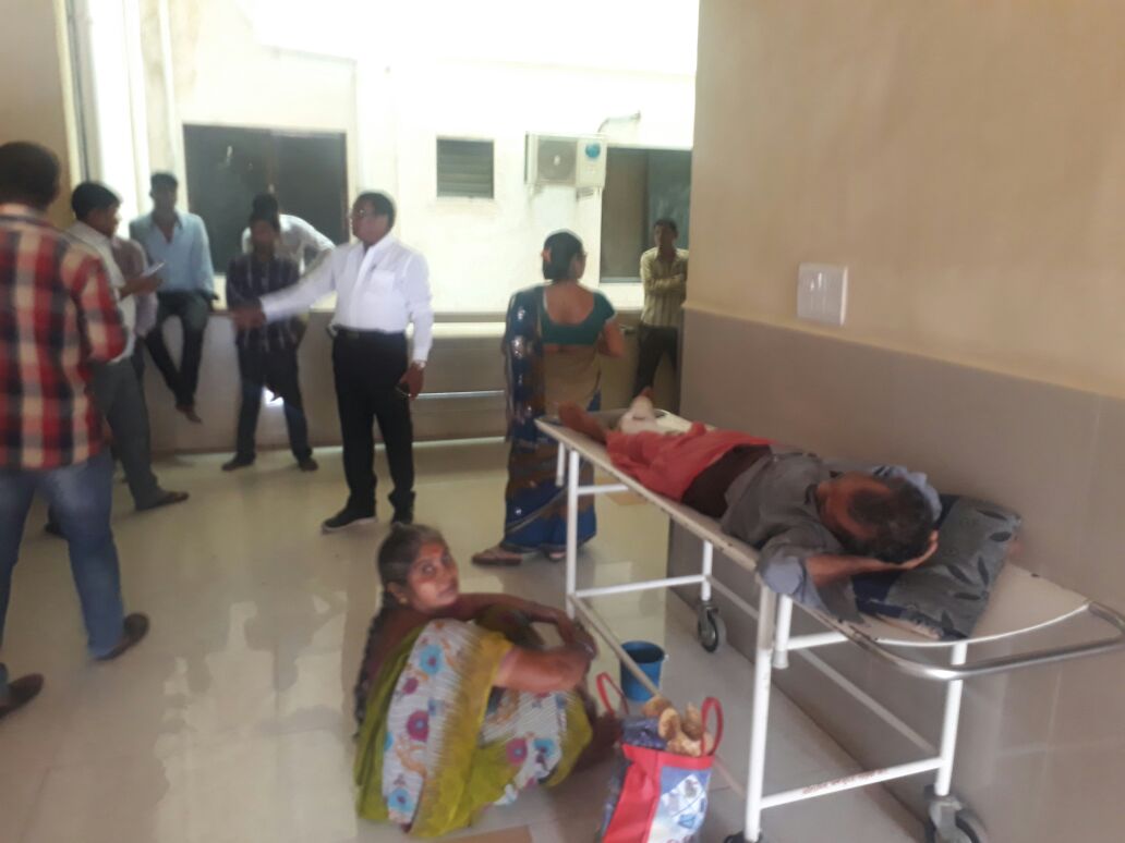 Dharmpur Stet Hospital Ma Dardi Ne Sari Sarvar Na Madta Dhara Sbhay Sahit Sarpanche Kari Tapas 1 Satya Day