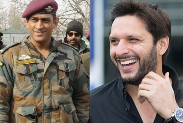 dhoni and afridi