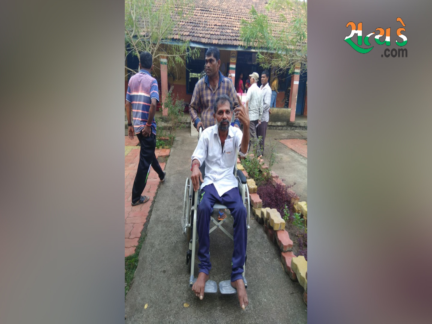 Valsad Voting.still001 Satya Day
