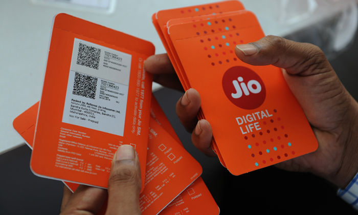 JIO અાપી રહ્યું છે ધમાકેદાર હેપ્પી ન્યુ યર ઓફર Jio Satya Day