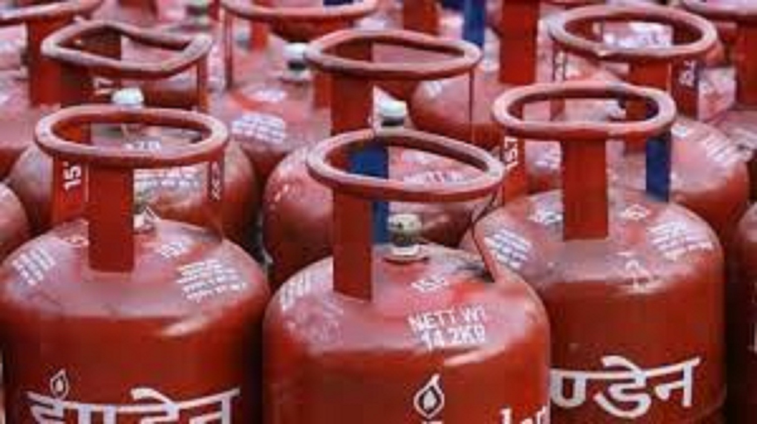 હવે ટ્વિટર અને ફેસબુકથી ગેસ બુક કરાવી શકશો Lpg 1 Satya Day