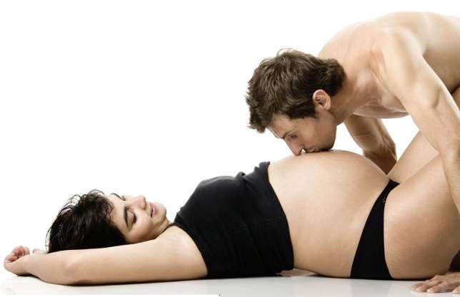 આવી રીતે સેક્સ કરવાથી થાય છે પુત્ર પ્રાપ્તિ Sex during pregnancy