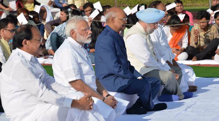 modi naidu kovind rajghat 2