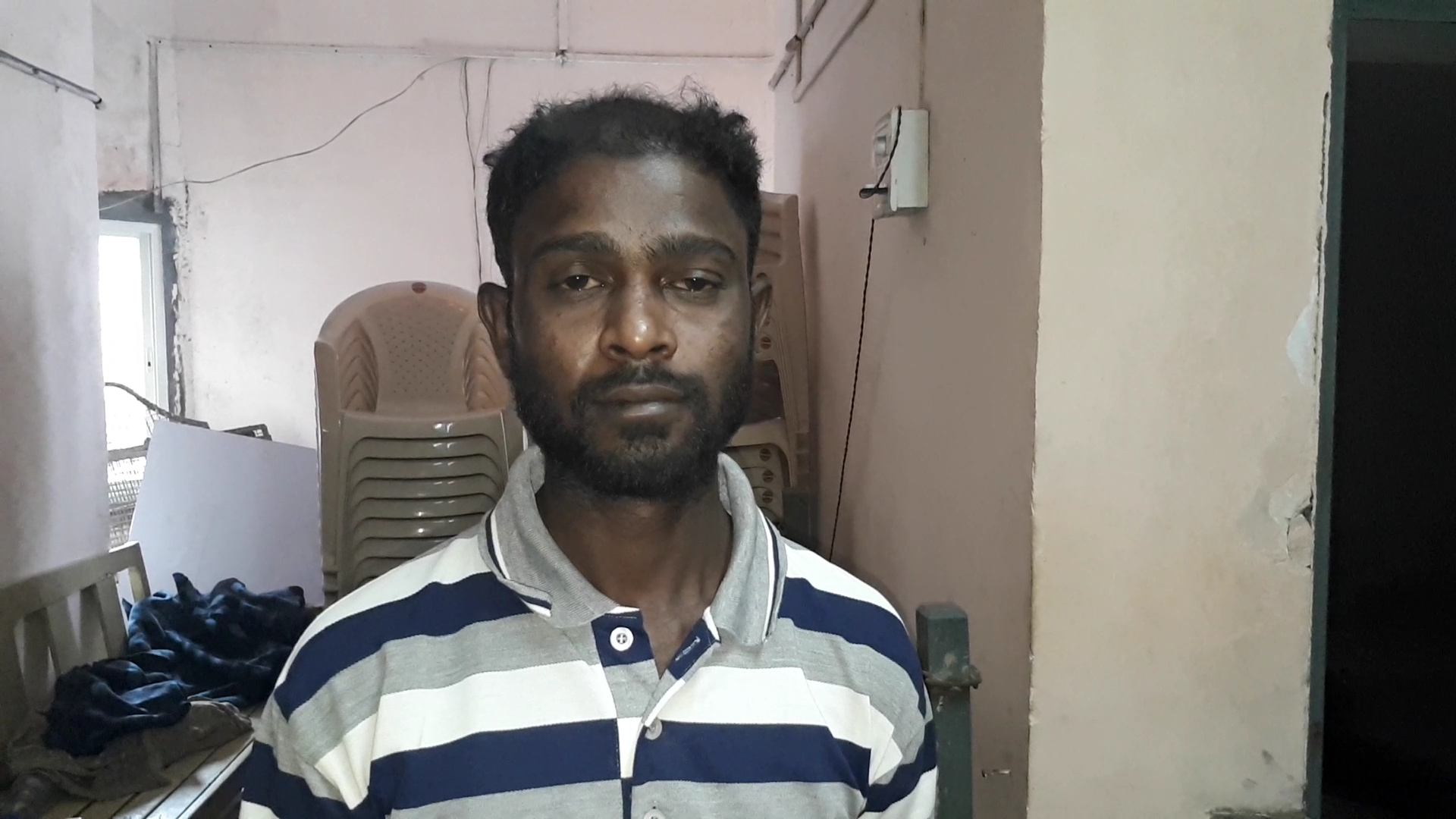 વલસાડ: પરણીતાના ઘરમા પાડોશી હવસખોર નગ્ન હાલતમાં ઘૂસી કર્યા અડપલા Valsad Satya Day