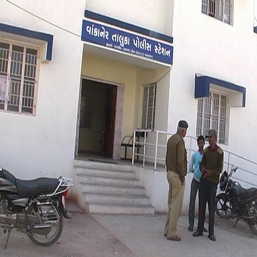 VAKANER TALUKA POLICE FILE IMAGE