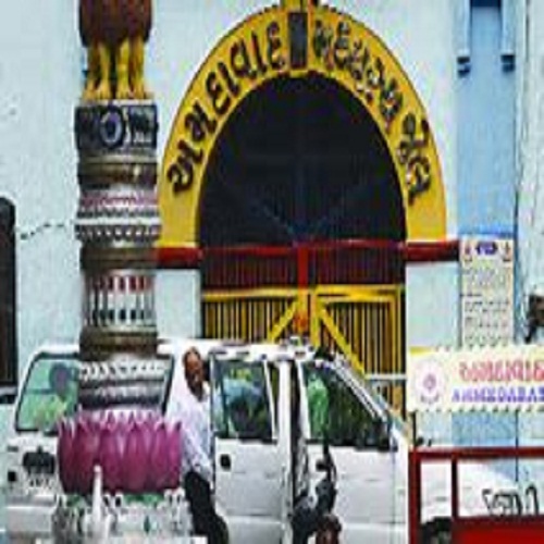 અમદાવાદ સાબરમતી જેલના કાચા કામના કેદી પાસેથી બે મોબાઈલ ફોન મળ્યા download 4