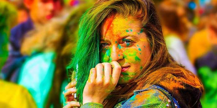 Holi5 Satya Day