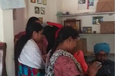 Madhyahan Bhojan Raid Satya Day