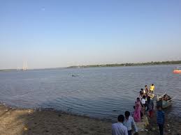 Nil Re Satya Day
