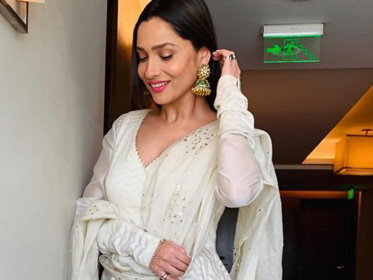 Ankita Lokhande 1569387082 Satya Day