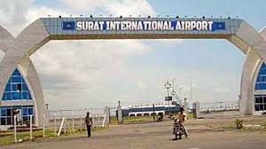 SURAT: એરપોર્ટ બન્યું સ્વર્ગસમાન, 11 લાખના સોના સાથે યુવકની ધરપકડ download 9