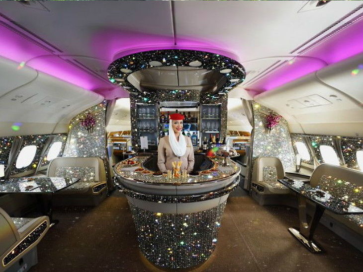 plane with dio 1568952089