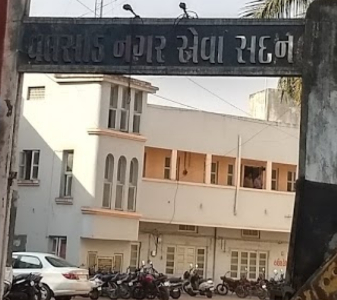 VALSAD: પાલિકાએ ગ્રાન્ટ ના રૂ .4 કરોડ ક્યાં વાપર્યા ? 1 21