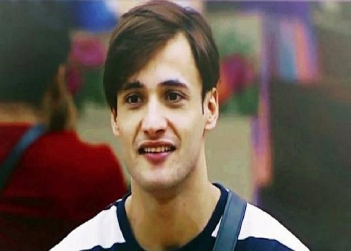 Asim Riaz 2