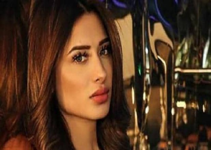 Mahira Sharma 2
