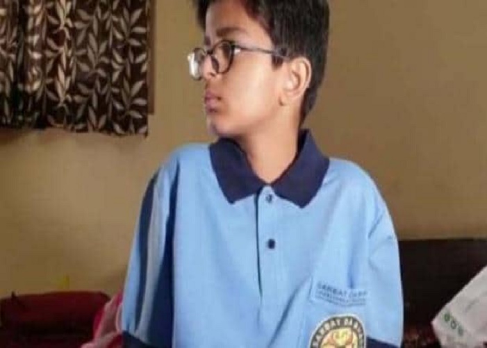 Pakistani Kid Satya Day