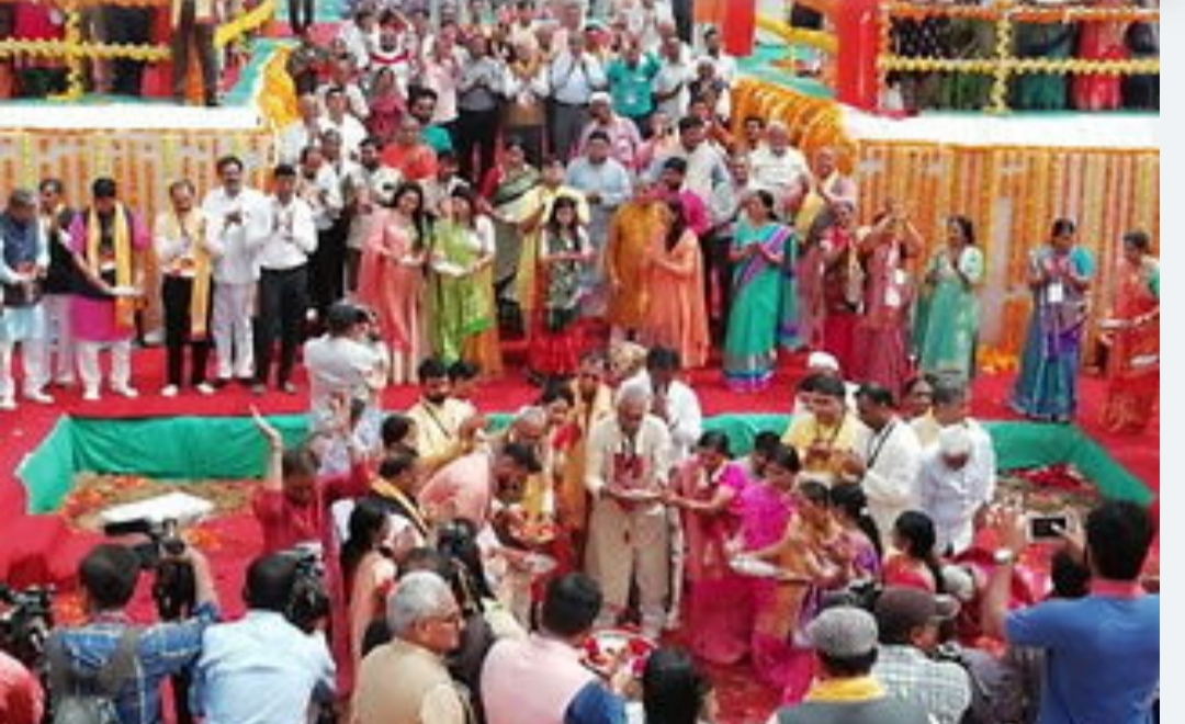 1000 કરોડ ના ખર્ચે અમદાવાદ માં ઉમિયા માતાજી નું ભવ્ય મંદિર બનશે : દેશ વિદેશ ના વૃક્ષો નું ભવ્ય ટ્રી મ્યુઝીયમ પણ બનશે WhatsApp Image 2020 02 29 at 5.57.43 PM