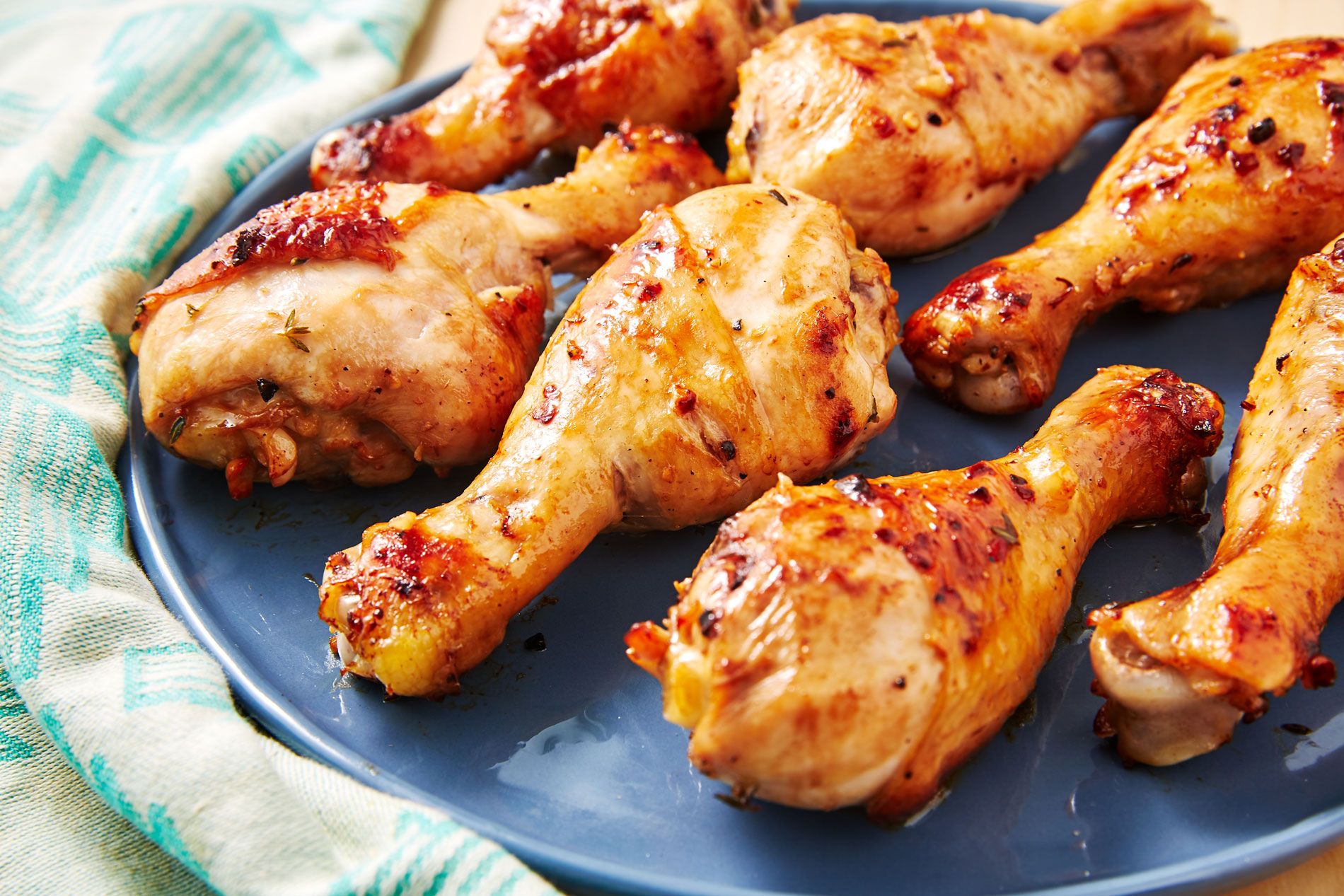 Delish 190808 Baked Drumsticks 0217 Landscape Pf 1567089281 Satya Day