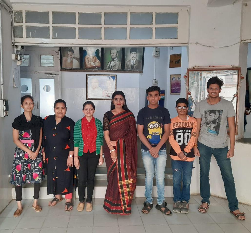 બોર્ડની પરીક્ષા પૂર્ણ કરવા બદલ ડો. અપર્ણા પંચોલી સારું પરિણામ મળે એવી હ્રદયપૂર્વક શુભેચ્છાઓ પાઠવી Ec1C6Aaf D530 4748 95B2 6463361Ff09E Satya Day