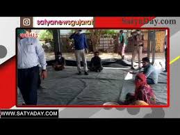 VALSAD: રેલવેમાં 350 લોકોને ભોજન પૂરું પડવાની ઉમદા કામગીરી ! 11 2 Satya Day