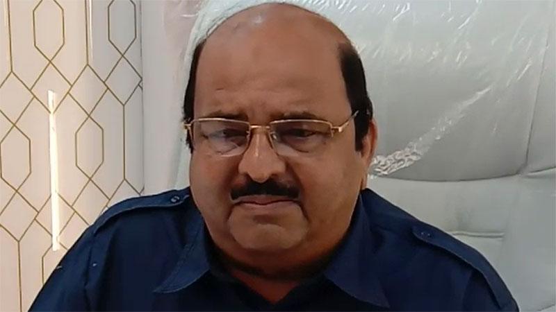 બદરૂદ્દીન-શેખ: “ક્યા હો સકતા હૈ યે આપ-મેં નહી સોચ શકતે” EVoKPgcVAAASywD