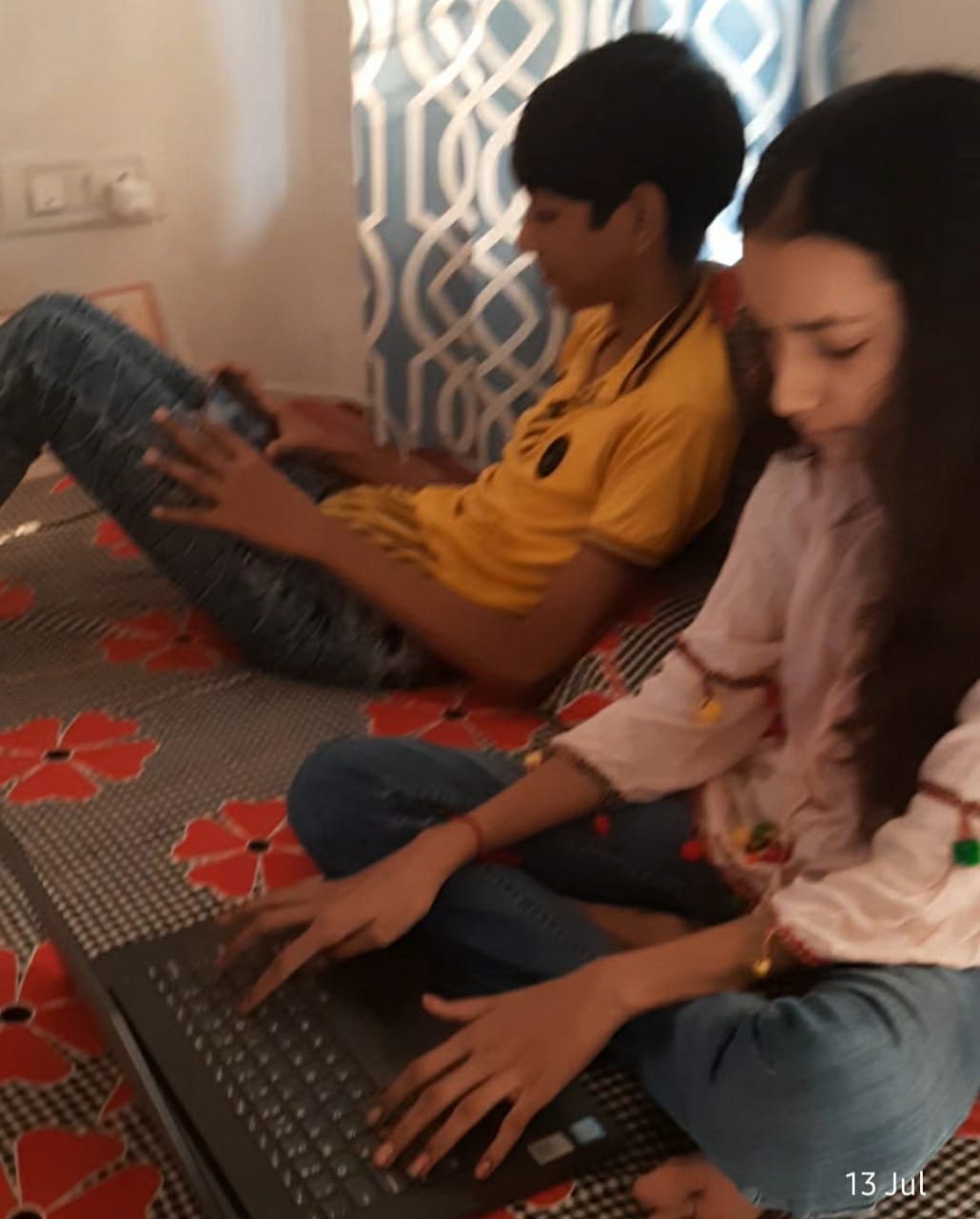 ઓન લાઇન સ્ટડી માટે સરકાર ને બાળકો ની ચિંતા,જાહેર કર્યા આ નિયમો,હવે બધાએ કરવું પડશે આ પાલન ! Whatsapp Image 2020 07 15 At 1.15.05 Am Satya Day
