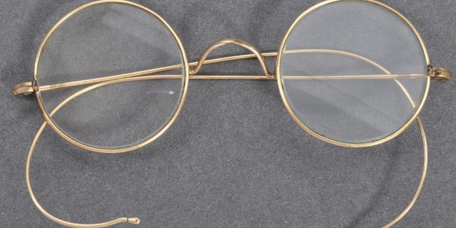 Gandhi Spectacles Satya Day