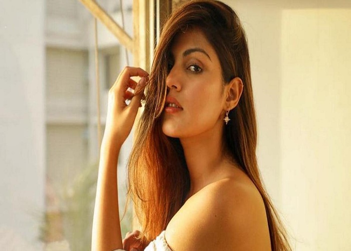 Rhea Chakraborty 11