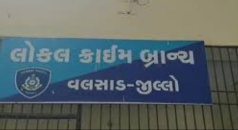વલસાડ ના ભૂતસર માં લૂંટ વિથ મર્ડર પ્રકરણ ના ગુનેગારો ઝડપાયા,LCB નું બાતમી નેટવર્ક રંગ લાવ્યું ! Whatsapp Image 2020 09 07 At 10.34.27 Pm Satya Day