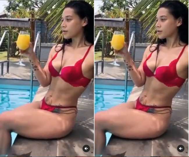 18 11 2020 Krishna Shroff Bikini 21073130 Satya Day