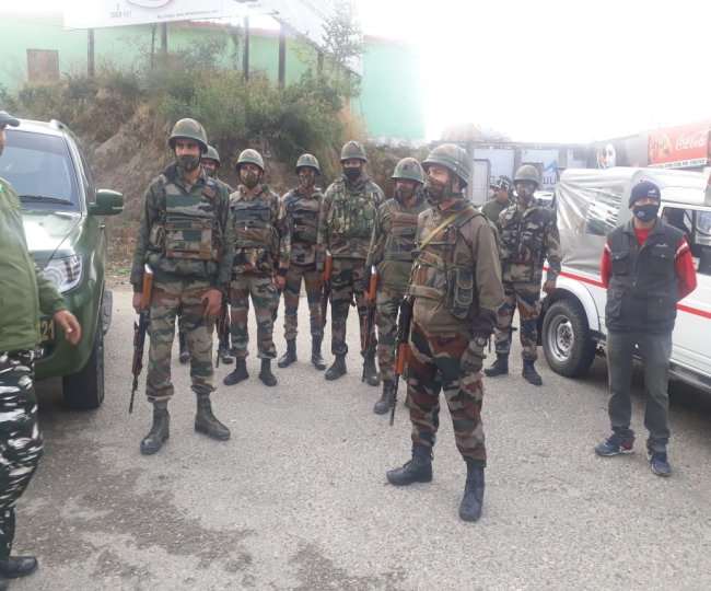 19 11 2020 ban toll plaza encounter site 21076475 92233704