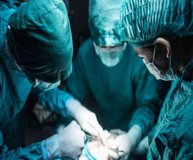 19 11 2020 kidney operation 21076454