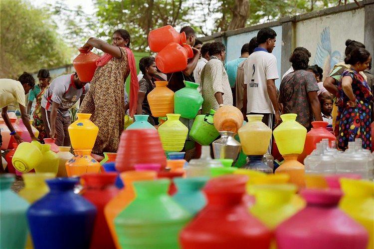 Water scarcity potscrowd PTI