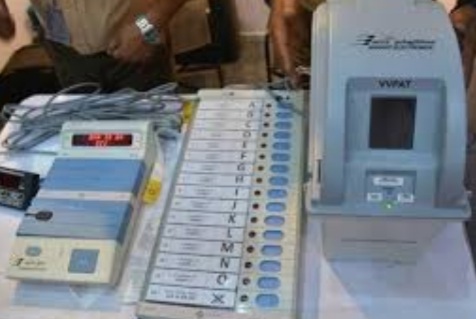 વલસાડ ના કપરાડા સહિત રાજ્ય માં ઠેરઠેર EVM ખોટકાયા : મોરબી માં એક્સાથે 20 જગ્યા એ મશીનો બગડી જતા મચી અફરાતફરી WhatsApp Image 2020 11 03 at 8.37.36 AM
