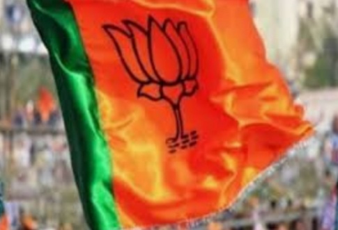 ગુજરાત માં ભાજપ તરફી આવી રહેલા પરિણામો બપોરે ચિત્ર ક્લીઅર થઈ જશે WhatsApp Image 2020 11 10 at 10.17.17 AM