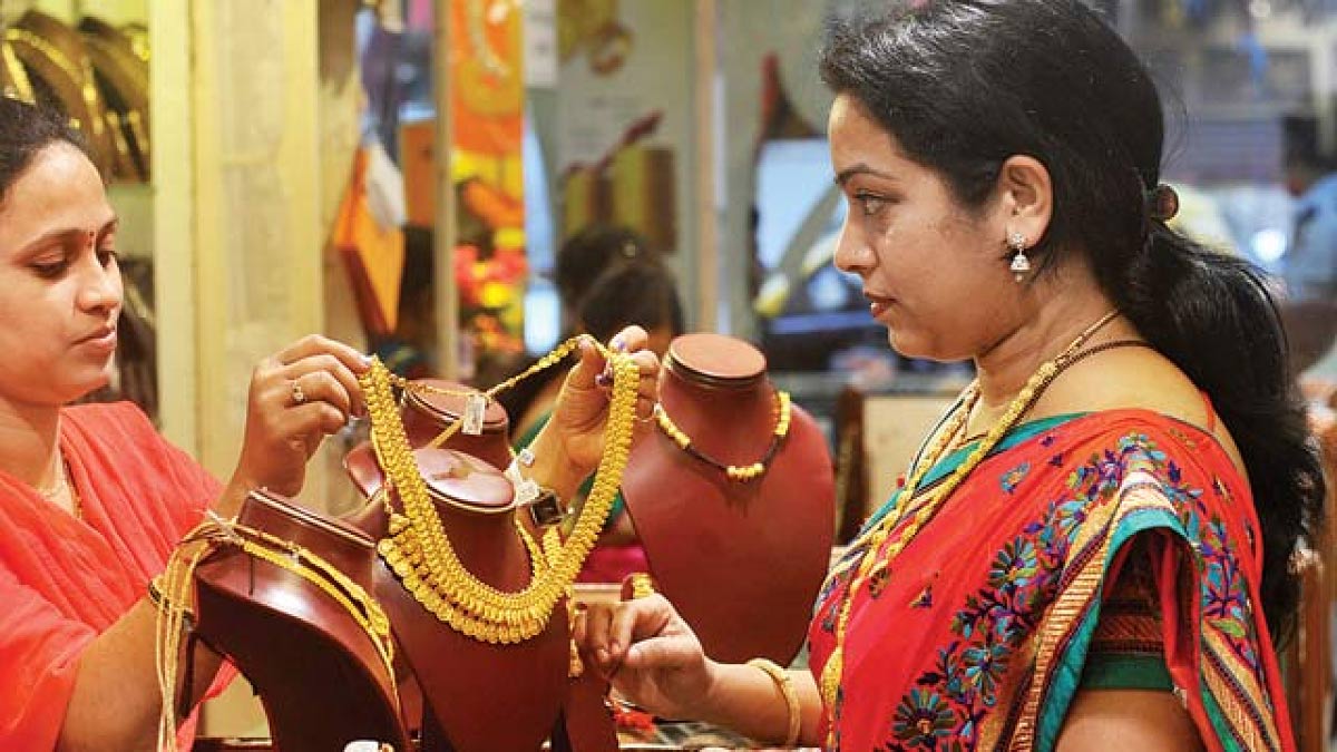 Gold Jewellery Buying In Covid Time In India Satya Day