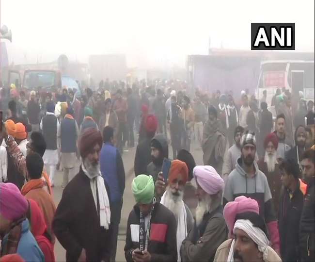 14 12 2020 farmers protest new law 21164616