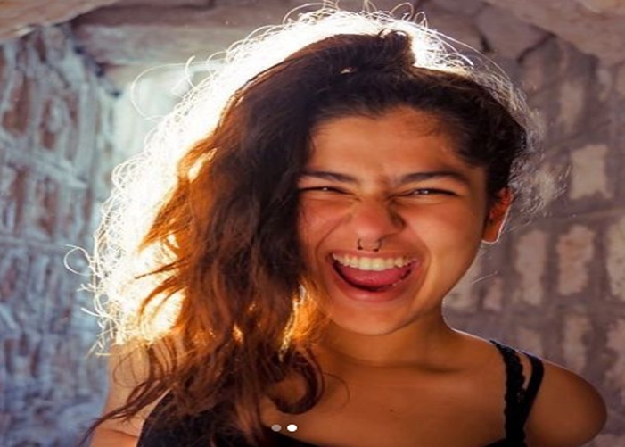 Nidhi Bhanushali Satya Day