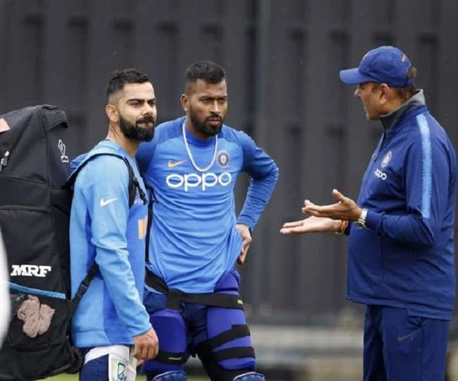 16 01 2021 hardik pandya and virat kohli with ravi sashtri 21276870