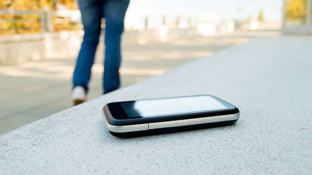 25 02 2021 09 07 2019 Lost Smartphone Find 19383496 21404681 Satya Day