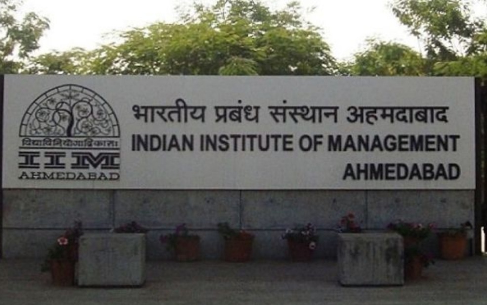 અમદાવાદ IIM માં કોરોના પોઝીટિવ સંખ્યા વધવાનો સીલસીલો યથાવત,વધુ પાંચ પોઝીટિવ કેસ નોંધાયા 20210328 163304 Satya Day