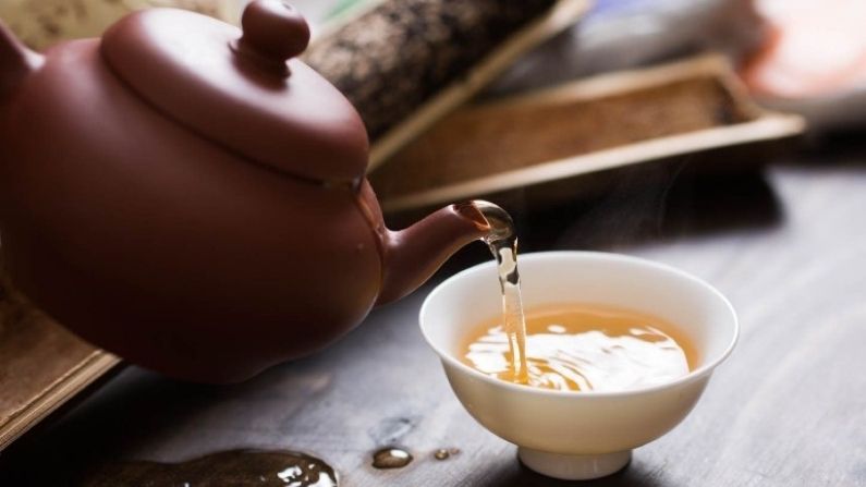 WHAT: એક કપ ચાની કિંમત છે 1 હજાર રૂપિયા ? Bo Lay Tea