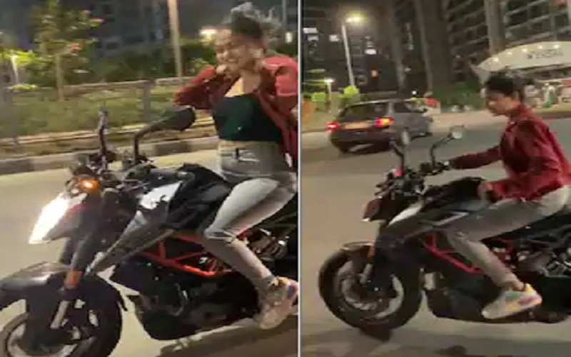 bardoli girl bike stunt