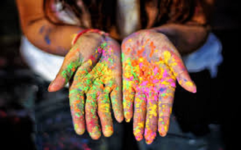 Nail Tips Holi Satya Day
